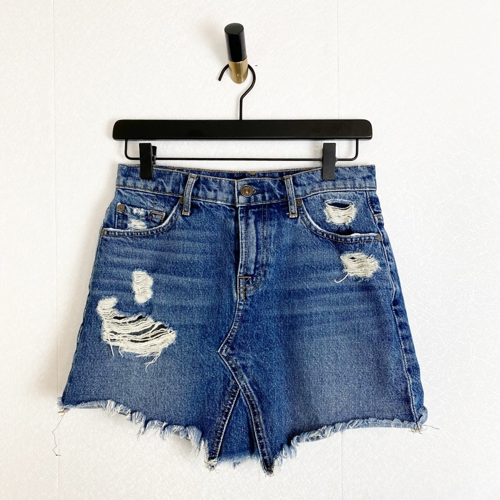 7FAM Distressed Denim Mini Skirt Raw Hem Jean Skirt 7 For All Mankind Size 25